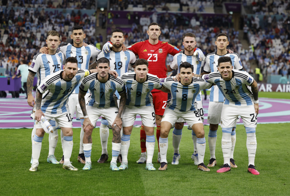 这也叫外援？打了3场比赛18投3中，三分球7投0中，杨鸣又被坑惨了