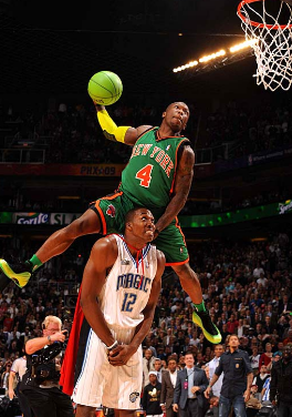 约老师低位进攻封神！能否称得上现役第一？