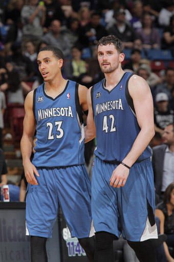 NBA｜时隔6年单手灌篮 库里：我生涯最后一灌