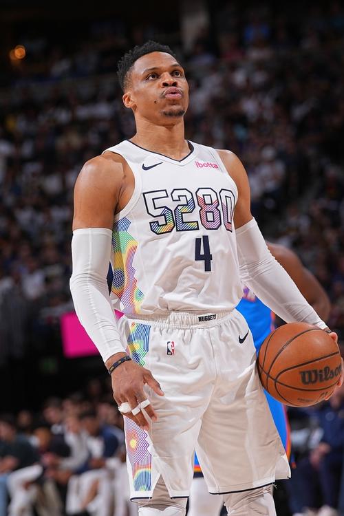 魔术主帅谈班凯罗复出表现：他没有急于求成，在努力找节奏